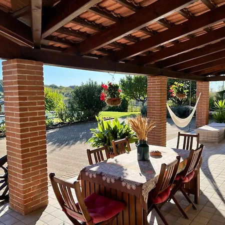 Cascina Il Volo 住宿加早餐酒店 蒙卡沃