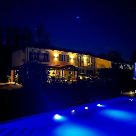 住宿加早餐酒店 Cascina Il Volo 4*