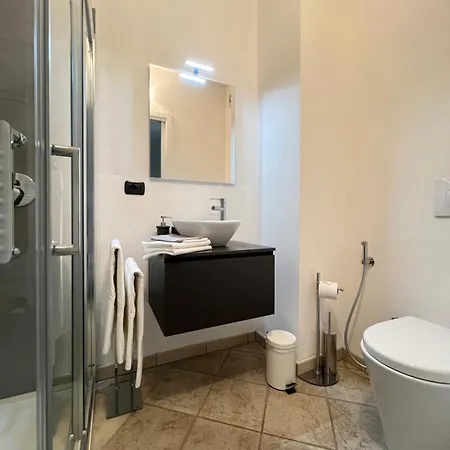 Bed & Breakfast Cascina Il Volo 4*