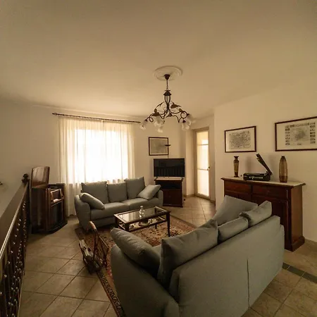 Cascina Il Volo 蒙卡沃